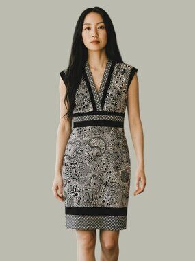Jones New York Cap Sleeve Cream and Black Paisley Floral Print Sheath Dress 8